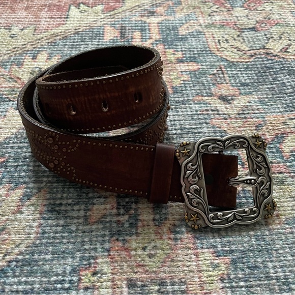 Women’s Western Studded Belt EUC - Picture 1 of 8